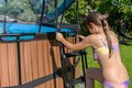 Schody k bazénu pool ladder Exit Toys pre výšku 108 - 122 cm kovový rám protišmykové čierne