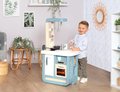 Kuchynka so zvukom Bon Appetit Kitchen Grey Smoby s rúrou na pečenie a chladnička s 23 doplnkami