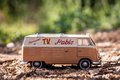 Autíčko Volkswagen T1 Wheeljack Transformers T7 Jada kovové s otvárateľnými dverami 1:32