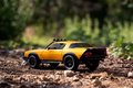 Autíčko Chevrolet Camaro Bumblebee 1977 Transformers Jada kovové dĺžka 20 cm 1:24
