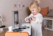 Kuchynka Vanilla Kitchen Smoby s 11 doplnkami s výškou pracovnej dosky 51 cm