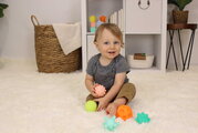 Senzorické loptičky s textúrami Super SoftTextured Multi Ball Set Infantino 6 farebných loptičiek od 6 mes INF315362
