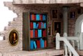 Stavebnica Chrabromilská veža s 10 figúrkami Harry Potter Gryffindor Tower Jada s otvárateľnými dverami 29 dielov s nálepkami od 5 rokov