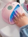 Manikúra s elektronickou UV lampou My Beauty Nail Set Smoby s pilníkom krémom a dva gél laky na nechty