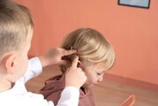 Kadernícky opasok s elektronickým sušičom na vlasy My Hair Style Belt Smoby so zvukom a svetlom a zrkadlom 8 doplnkov