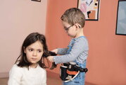 Kadernícky opasok s elektronickým sušičom na vlasy My Hair Style Belt Smoby so zvukom a svetlom a zrkadlom 8 doplnkov