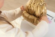 Česacia hlava pre kaderníčku so svetlými vlasmi My Beauty Blonde Styling Head Smoby vytváranie účesov s 19 doplnkami