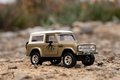 Autíčko Marvel Ford Bronco 1973 Jada kovové s otvárateľnými dverami a figúrkou Groot dĺžka 14 cm 1:32