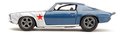 Autíčko Chevrolet Camaro 1973 Marvel Jada kovové s otvárateľnými dverami a figúrka Winter Soldier dĺžka 14 cm 1:32