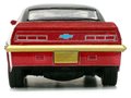 Autíčko DC Chevy Camaro 1969 Jada kovové s otvárateľnými dverami a figúrkou Robin dĺžka 13 cm 1:32