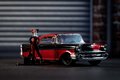 Autíčko DC Chevy Bel Air 1957 Jada kovové s otvárateľnými dverami a figúrkou Harley Quinn dĺžka 13 cm 1:32