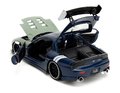 Autíčko Mazda RX-7 1993 Jada kovové s otvárateľnými časťami a figúrka Kakashi dĺžka 20 cm 1:24