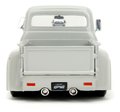 Autíčko Street Fighter Ford Pickup 1956 Jada kovové s otvárateľnými časťami a figúrkou Guile dĺžka 20 cm 1:24