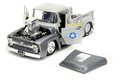 Autíčko Street Fighter Ford Pickup 1956 Jada kovové s otvárateľnými časťami a figúrkou Guile dĺžka 20 cm 1:24