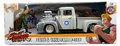 Autíčko Street Fighter Ford Pickup 1956 Jada kovové s otvárateľnými časťami a figúrkou Guile dĺžka 20 cm 1:24