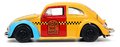 Autíčko Sesame Street VW Beetle 1959 Jada kovové s otvárateľnými časťami a figúrkou Oscar dĺžka 16,5 cm 1:24
