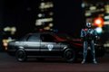 Autíčko RoboCop Ford Taurus 1986 Jada kovové s otvárateľnými časťami a figúrkou Robocop dĺžka 20 cm 1:24