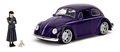 Autíčko Volkswagen Beetle Hollywood Rides Jada kovové s otvárateľnými dverami a figúrkou Wednesday 1:24