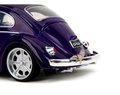 Autíčko Volkswagen Beetle Hollywood Rides Jada kovové s otvárateľnými dverami a figúrkou Wednesday 1:24