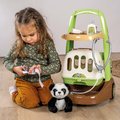 Zverolekársky vozík s kufríkom Veterinary Animal Care Trolley Smoby pre plyšovú pandu s 8 lekárskymi doplnkami