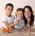 Náhradný materiál na výrobu kvetinových šperkov Crea Flower Jewelry Refill Smoby s bižutériou a kvetinovými lupienkami 98 doplnkov
