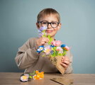 Kvetinárstvo s vlastnou výrobou textilných kvetov Crea My Flower Factory Smoby s vázami 102 doplnkov