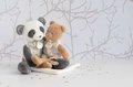 Plyšová panda na maznanie Attrape-Rêves Doudou et Compagnie sivá v darčekovom balení 28 cm od 0 mes