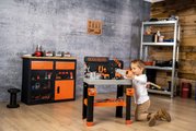 Pracovná dielňa so skladacím autíčkom Bricolo Pro Workbench Black&Decker Smoby s mechanickou vŕtačkou a náradím s montážnymi dielikmi 78 doplnkov výšk