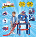 Pracovná dielňa s autíčkom Spidey Bricolo Workbench Marvel Smoby so skákajúcou rampou a náradím 90 doplnkov