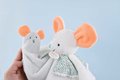 Plyšová myška na maznanie a bábkové divadlo Mouse Finger Puppet Doudou et Compagnie biela 30 cm od 0 mes