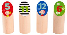Drevená hra s hádzaním kolíkov Throwing Game Sticks Outdoor Eichhorn 13 kolíkov s priemerom 45 mm od 3 rokov EH4464