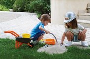 Murársky fúrik The Builder Kit Écoiffier s prilbou a pracovným náradím od 18 mes