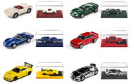 Mașinuță Collection Series Majorette mașinuță metalică în cutie de expunere, cu roți din cauciuc; lungime 7,5 cm; scara 1:64