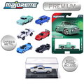 Mașinuță Collection Series Majorette mașinuță metalică în cutie de expunere, cu roți din cauciuc; lungime 7,5 cm; scara 1:64
