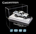Autíčko Collection 1985 Toyota Hilux SR5 Pick Up Majorette mașinuță metalică în cutie de expunere, cu roți din cauciuc, lungime 7,5 cm, 1:64