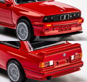 Mașinuță Collection 1986 BMW M3 Majorette mașinuță metalică în cutie de expunere, cu roți din cauciuc; lungime 7,5 cm; 1:64