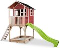 Domček cédrový na pilieroch Loft 700 Red Exit Toys s vodeodolnou strechou pieskoviskom a 2,28 m šmykľavkou červený