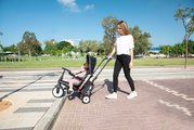 Trojkolka skladacia a sklápateľná smarTfold 6v1 Black smarTrike 300 Plus Touchsteering kompaktná s EVA kolesami od 10 mes