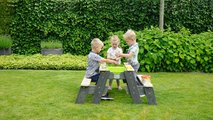 Pieskovisko cédrové stôl na vodu a piesok Aksent sand&water table Exit Toys piknikové s 2 lavicami a krytom