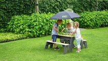 Pieskovisko cédrové stôl na vodu a piesok Aksent sand&water table Deluxe Exit Toys piknikové s 2 lavicami slnečníkom krytom a doplnkami