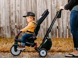 Trojkolka a kočík skladacia STR7 Urban 7v1 smarTrike čierna so sklápateľným sedadlom TouchSteering s EVA kolesami od 6 mes