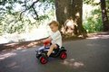 Odrážadlo auto Bobby Car Classic Little Rocker BIG čierne s klaksónom a rockovými nálepkami od 12 mes