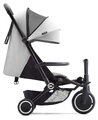 Trojkolka a kočík cestovná Traveler Off White 4v1 smarTrike so 160° polohovateľným sedadlom a slnečnou clonou rozšíriteľná od 6 mes