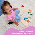 Drevené vkladacie puzzle Farby a tvary Montessori Shape Puzzle Eichhorn 12 kociek rôznych tvarov od 24 mes