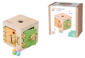 Drevená kocka so zámkami Montessori Lock Cube Eichhorn 4 rôzne uzatváracie mechanizmy od 3 rokov EH6054