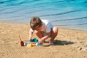 Formičky do piesku Hrad Beach Écoiffier s lopatkou od 18 mes