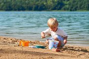 Vedro set s krhlou Rytieri Knights Beach Summer Écoiffier 17 cm s lopatkou a 2 formičkami v tvare hradu od 18 mes