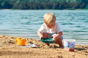 Vedro set s krhlou Rytieri Knights Beach Summer Écoiffier 17 cm s lopatkou a 2 formičkami v tvare hradu od 18 mes