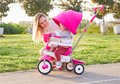 Trojkolka Breeze Plus Pink Classic smarTrike TouchSteering ovládanie s držiakom na fľašu a gumené kolesá s tlmičom od 10 mes