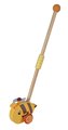 Drevené autíčko včielka Push Bee with Stick Eichhorn s vodiacou rúčkou dĺžka 50 cm od 12 mes
